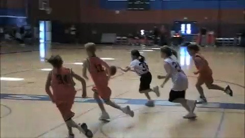 Nikki steal and score